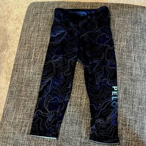 Peloton reversible women’s leggings medium